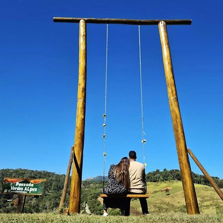 Pousada Verdes Alpes Santo Antônio do Pinhal Екстериор снимка